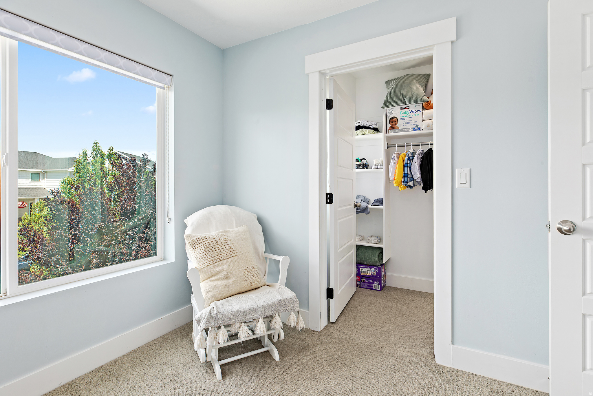 SILVER LAKE - Residential