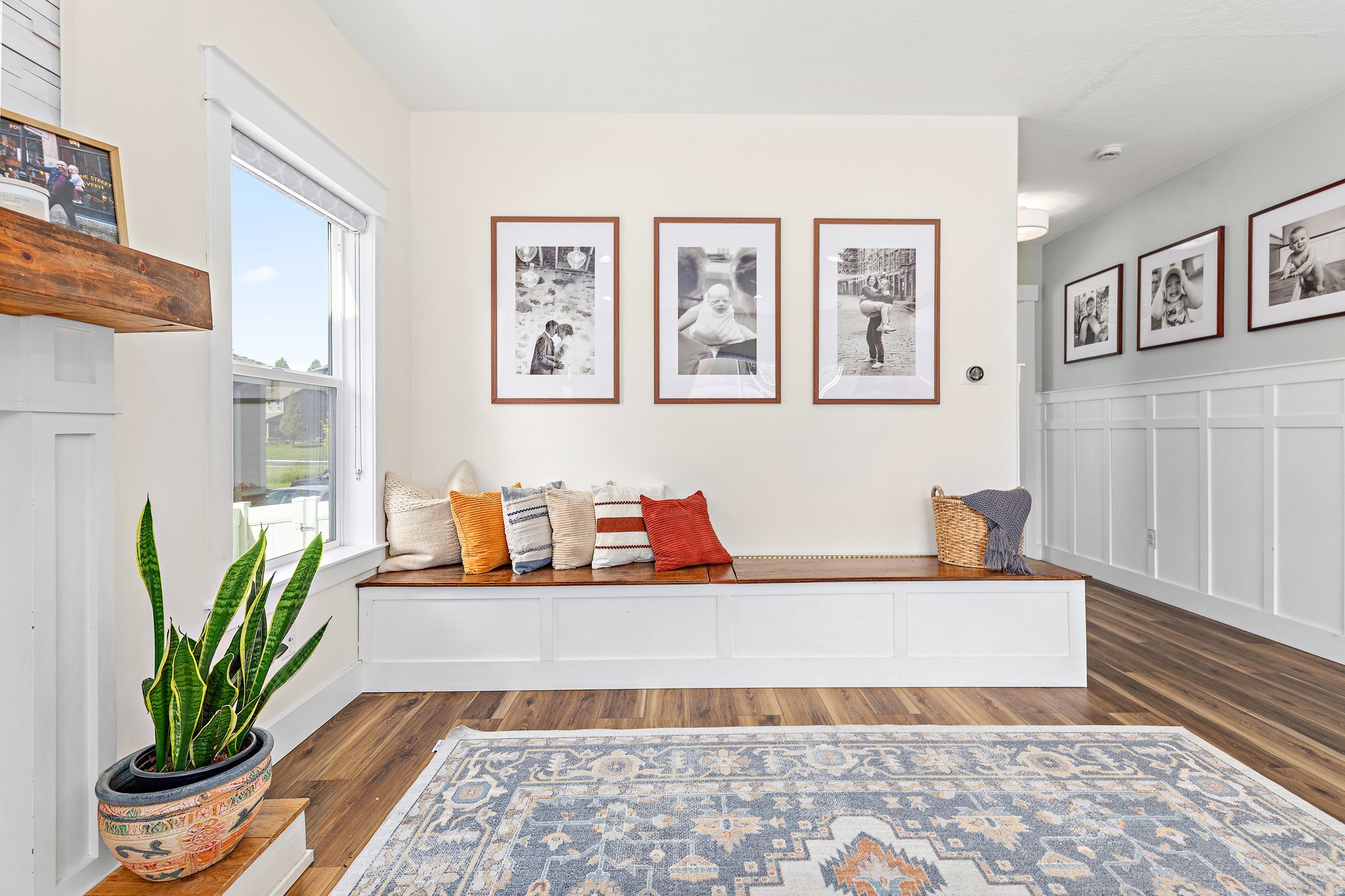 SILVER LAKE - Residential