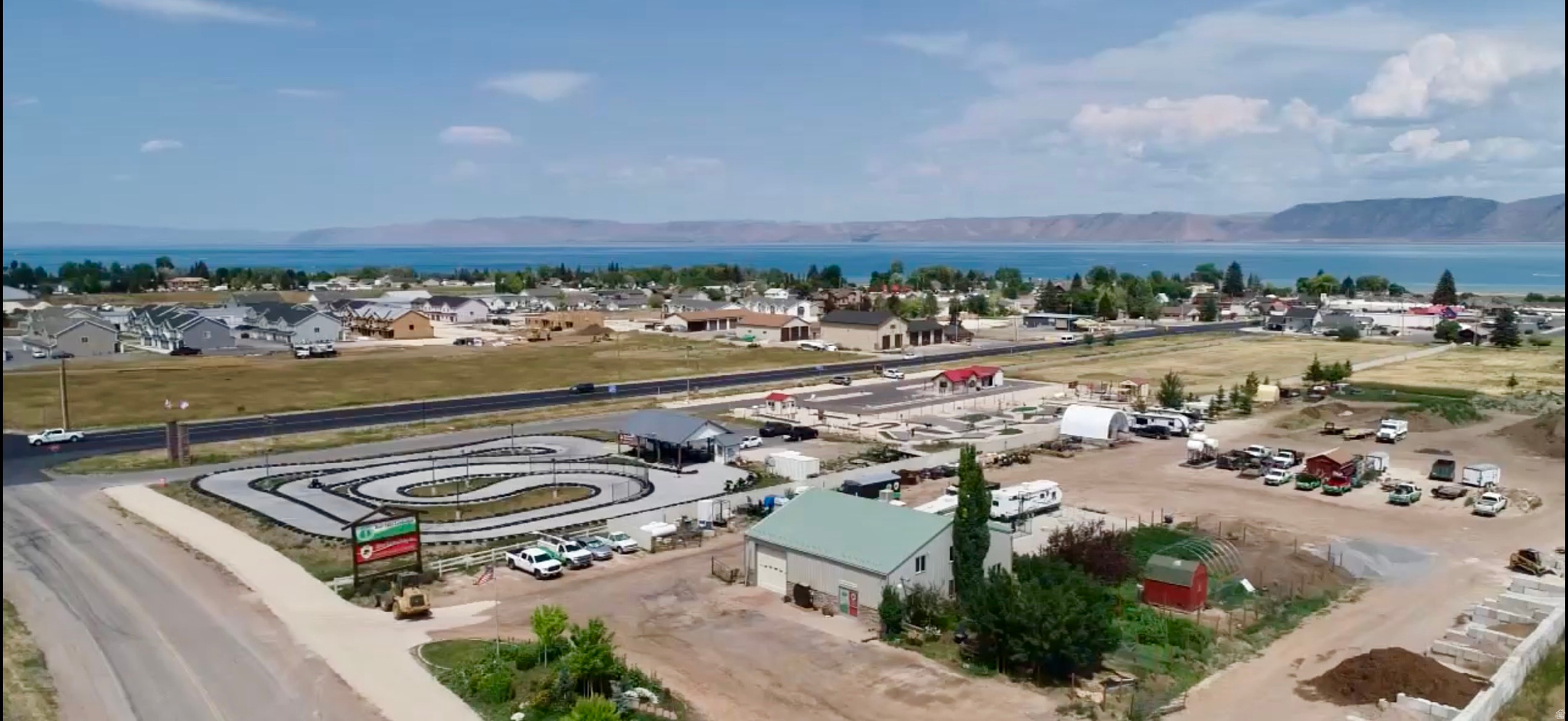 BLACK LAKE - Commercial Sale