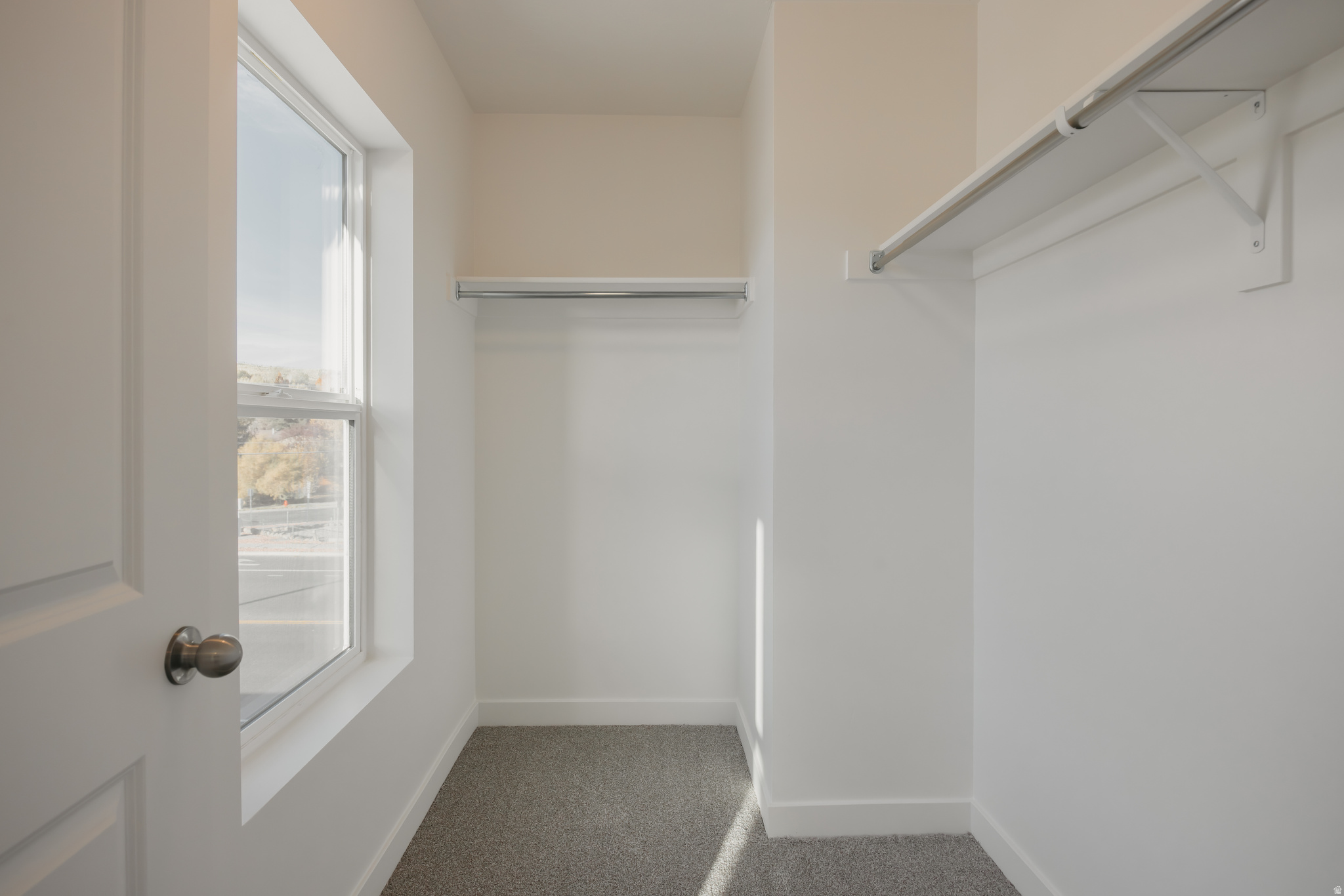 RIVERSIDE ESTATES - Residential