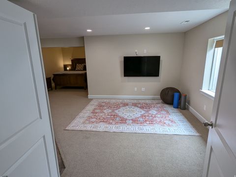 Tiny photo for 10368 S CROW WING DR, South Jordan, UT 84009 (MLS # 2147553)