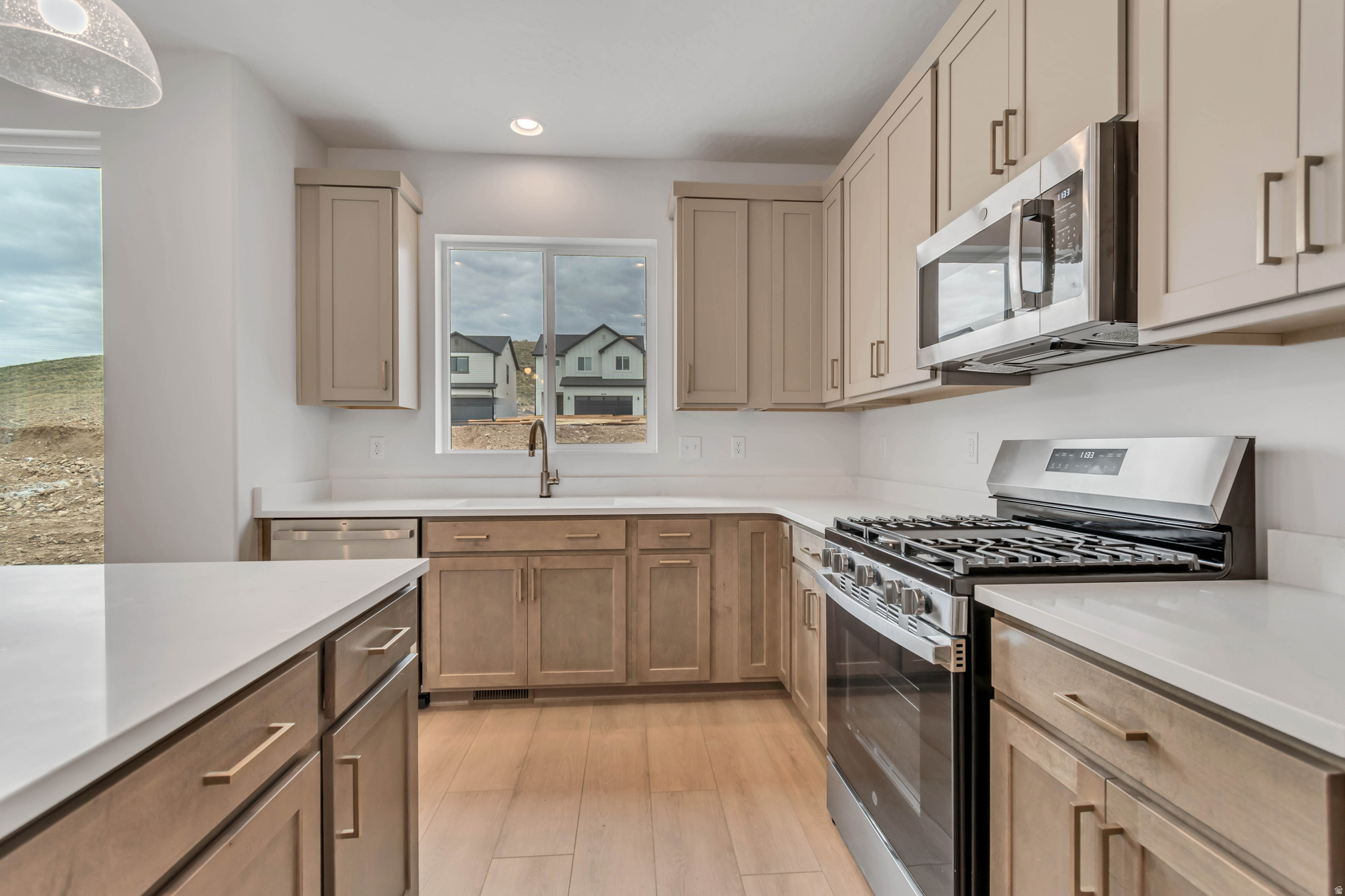 BOULDER AT SKY RANCH - Residential