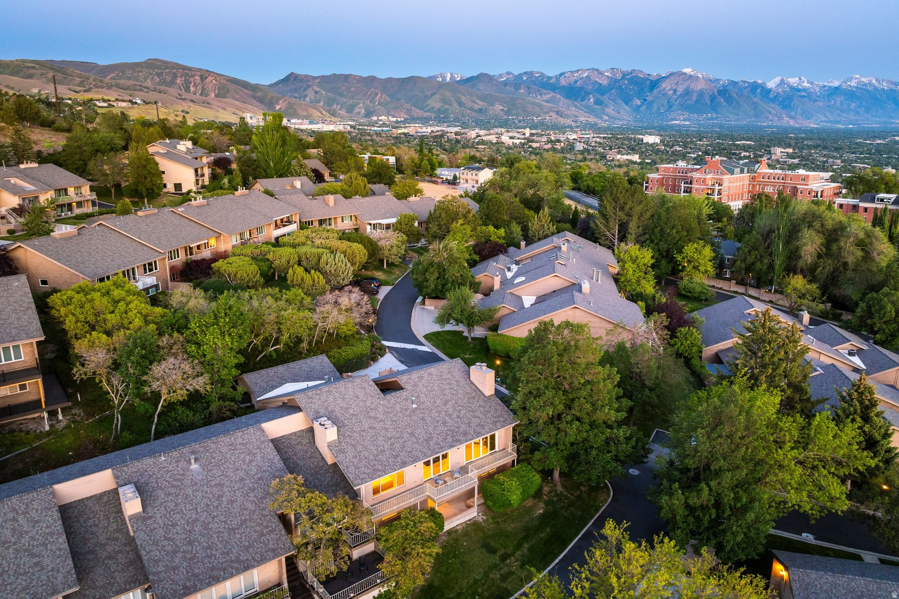 NORTH - Residential
