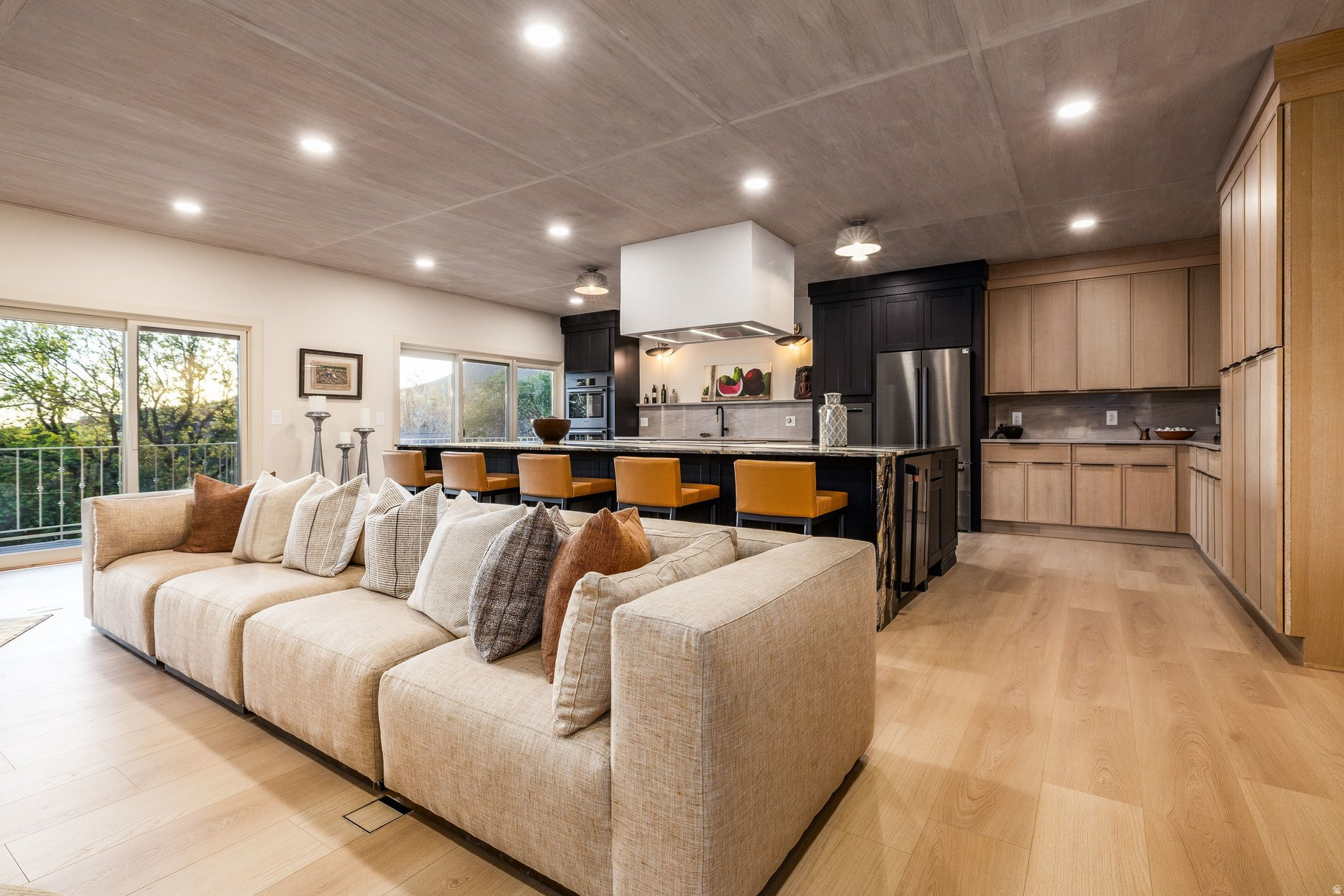 NORTH - Residential