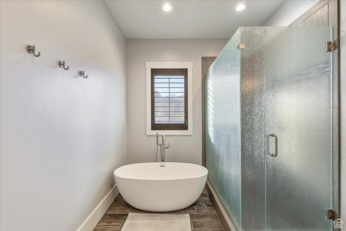 RED LEDGES - Residential