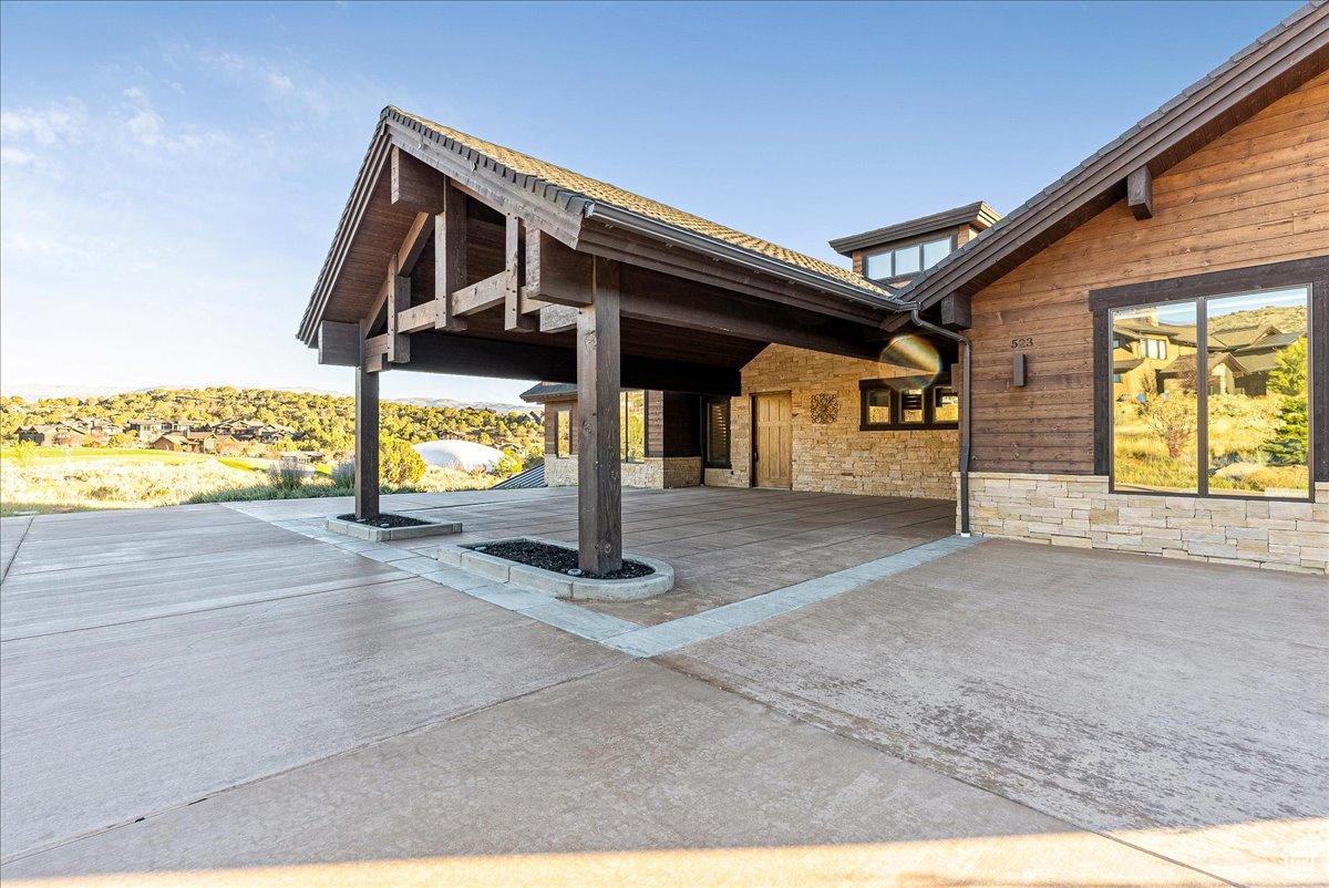 RED LEDGES - Residential