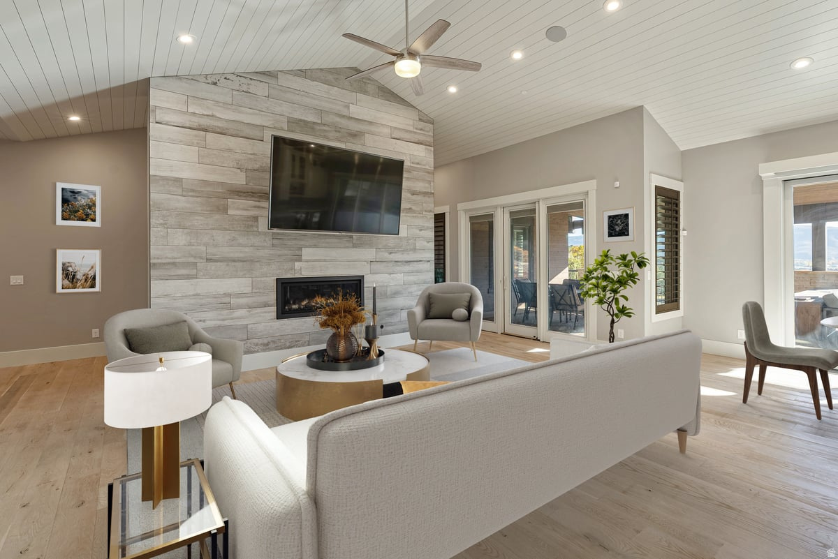 RED LEDGES - Residential