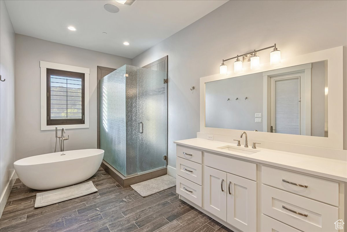 RED LEDGES - Residential