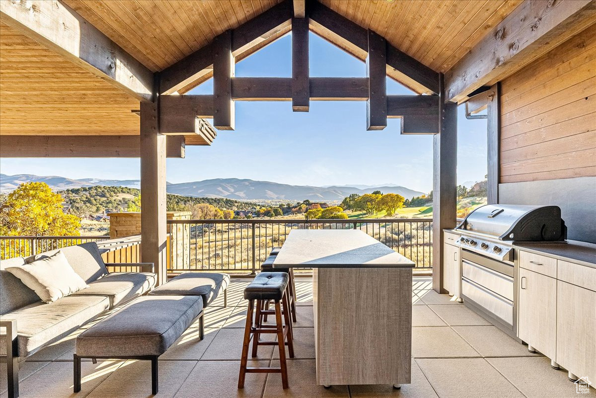 RED LEDGES - Residential