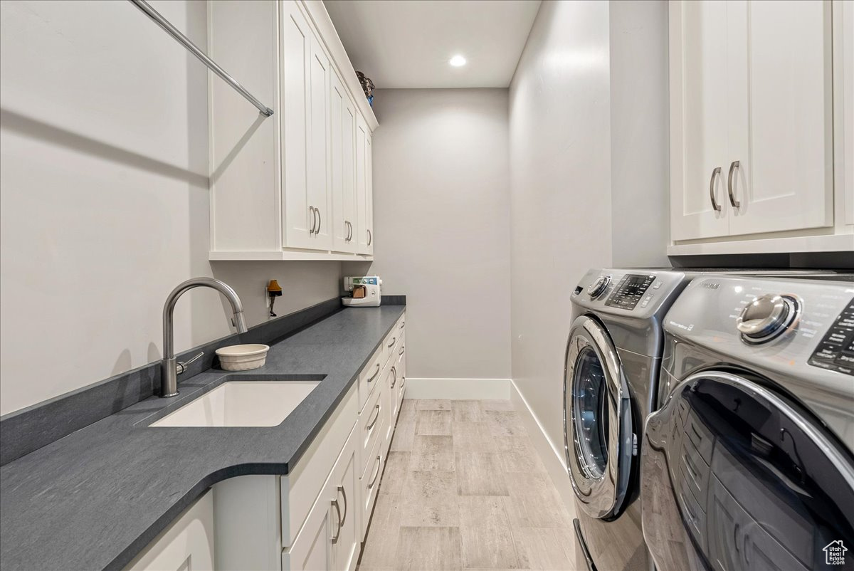 RED LEDGES - Residential