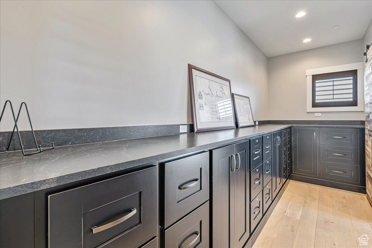 RED LEDGES - Residential