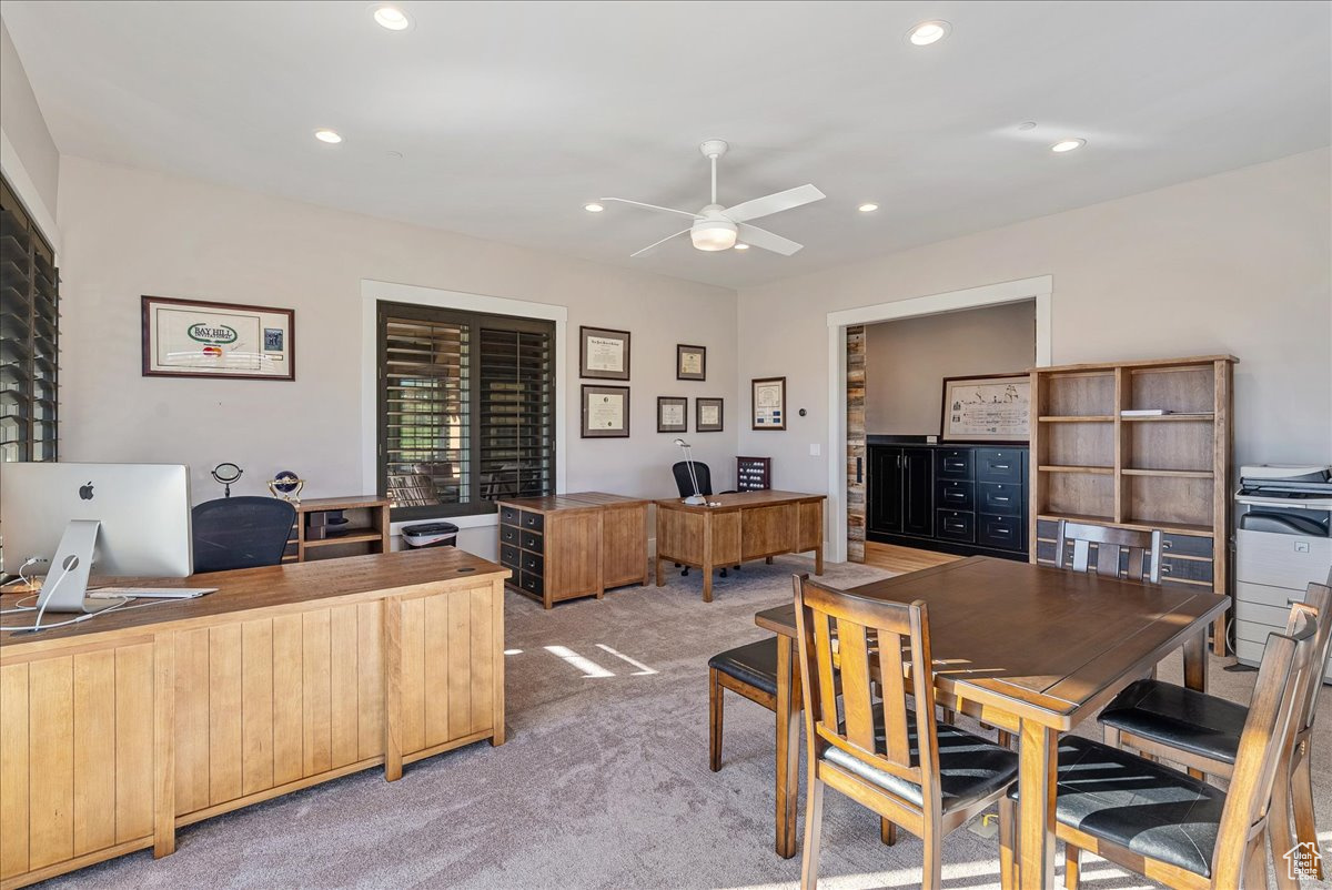 RED LEDGES - Residential