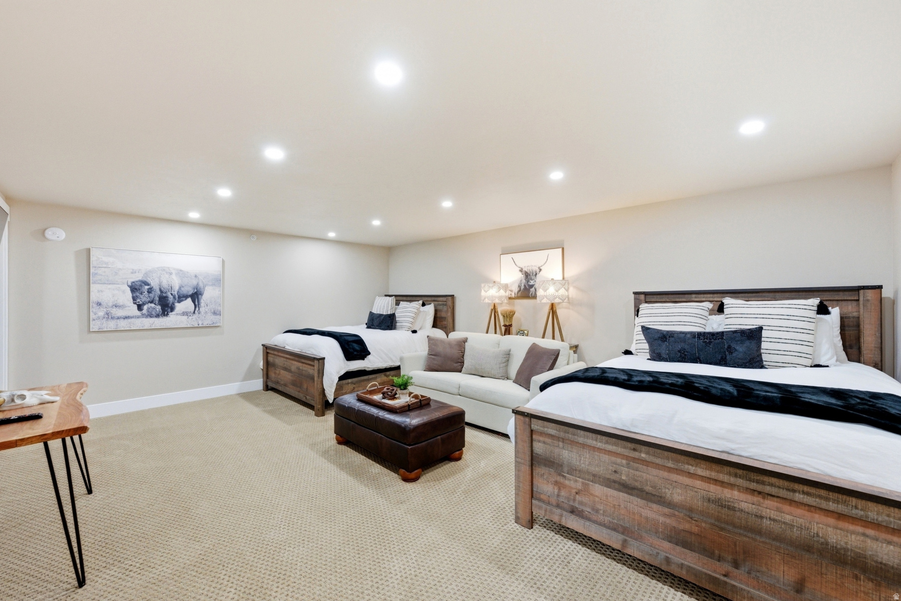 RUSTLER AT HIDEOUT - Residential