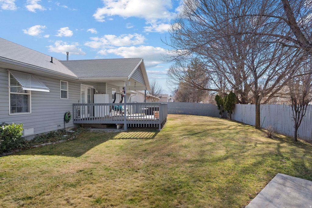 Photo of 519 N 600 E, Springville, UT 84663 (MLS # 2136062)