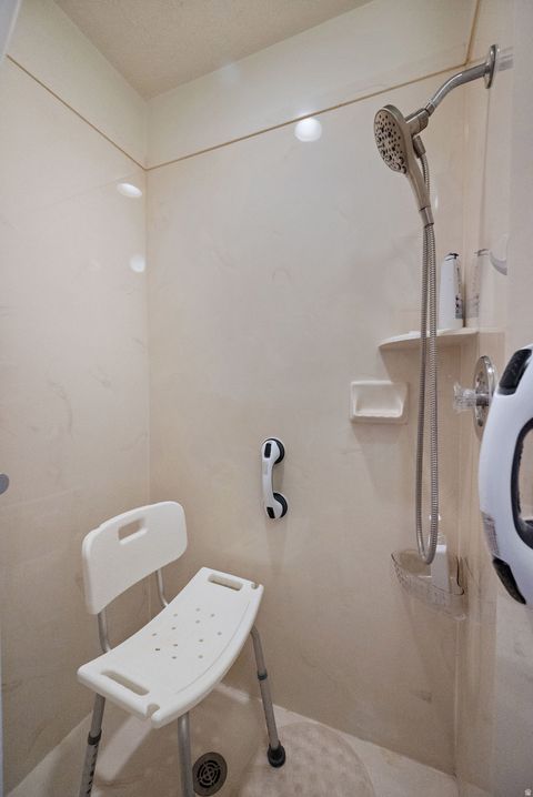 Tiny photo for 519 N 600 E, Springville, UT 84663 (MLS # 2136062)