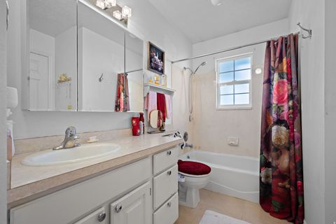 Tiny photo for 519 N 600 E, Springville, UT 84663 (MLS # 2136062)