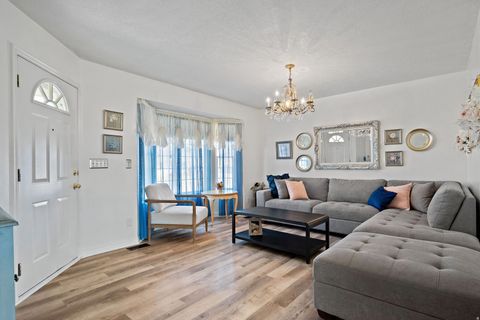 Tiny photo for 519 N 600 E, Springville, UT 84663 (MLS # 2136062)