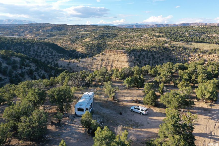 Great property. Private with lots of room for outdoor activities, camping, and family fun. Approximately 1.2 miles from Hwy 40. Near Starvation and Strawberry Reservoirs. ***5th Wheel Trailer in pics is no longer on the property and is not included**** 1000 G propane tank included**Location on Map is Correct**