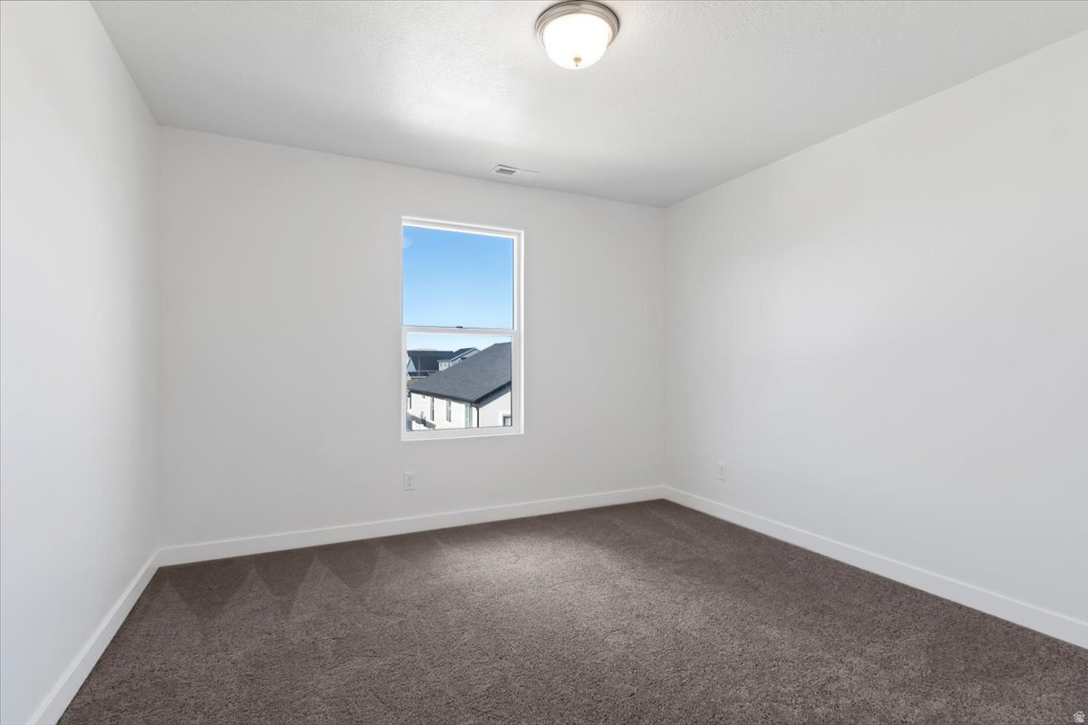 EAGLE VILLAGE - Residential