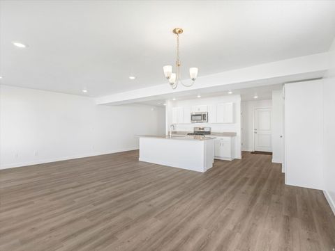 Tiny photo for 1536 E PHEASANT RD #214, Eagle Mountain, UT 84005 (MLS # 2135224)