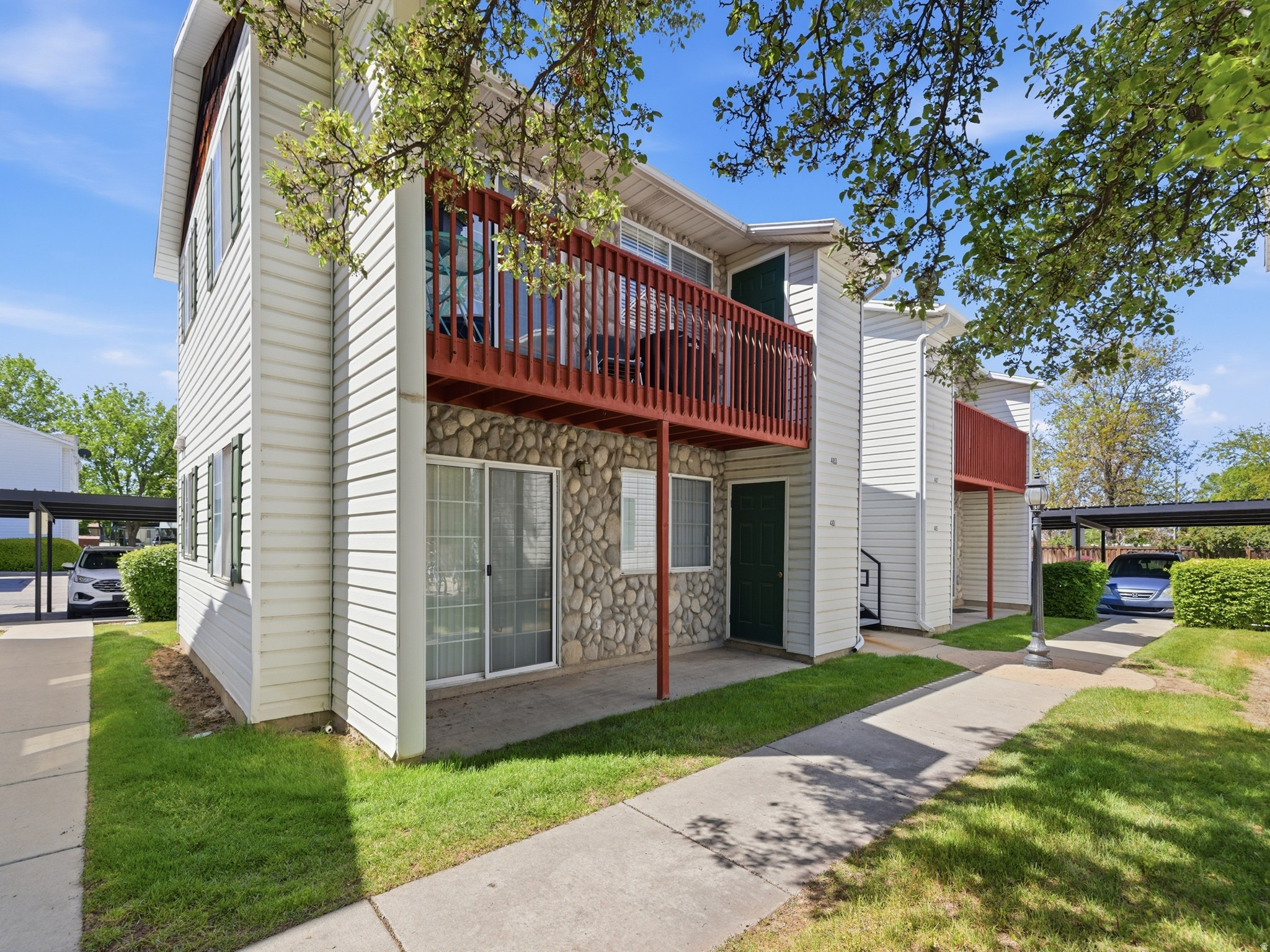 THE BOULEVARD CONDO - Residential