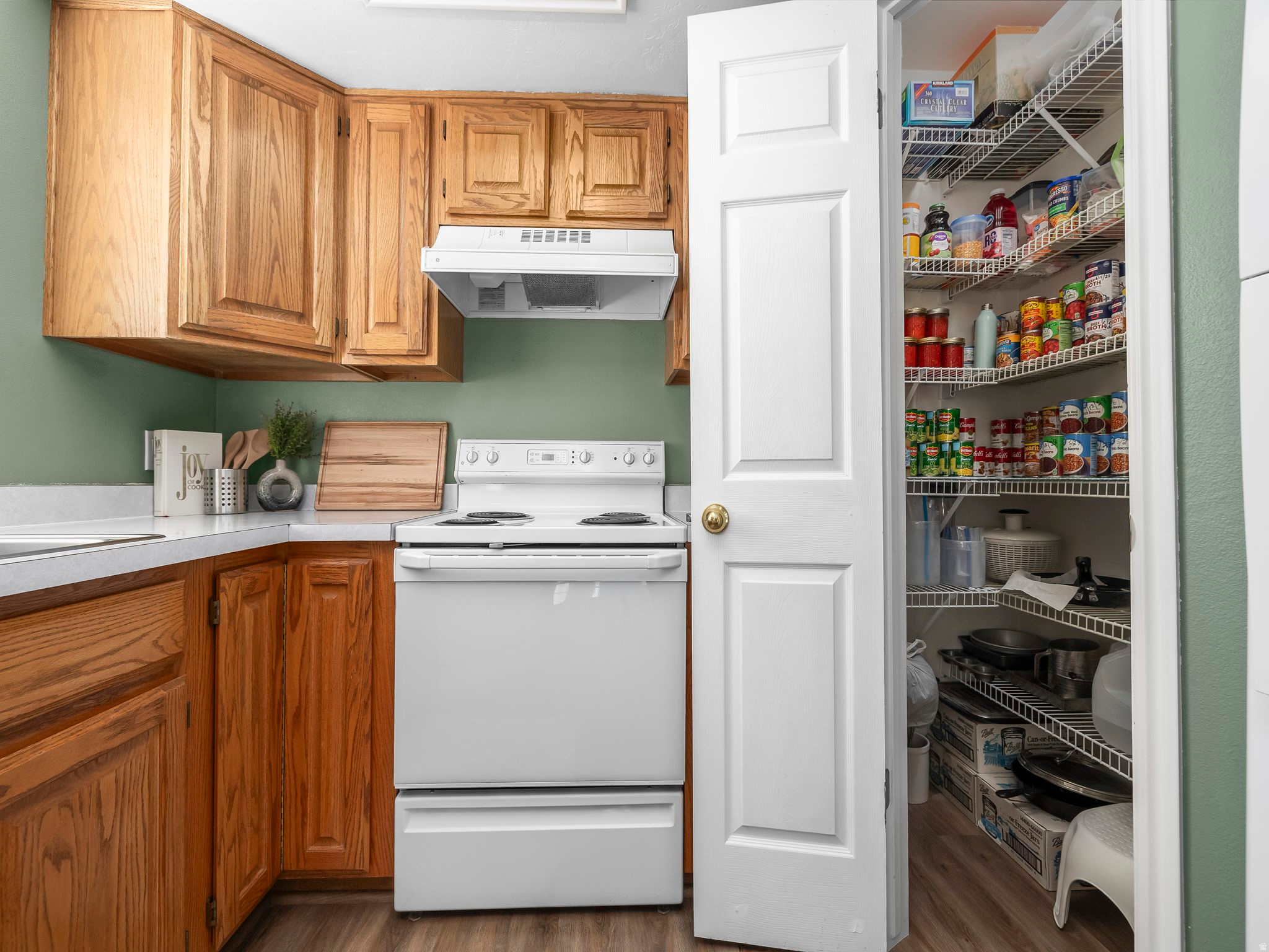 THE BOULEVARD CONDO - Residential