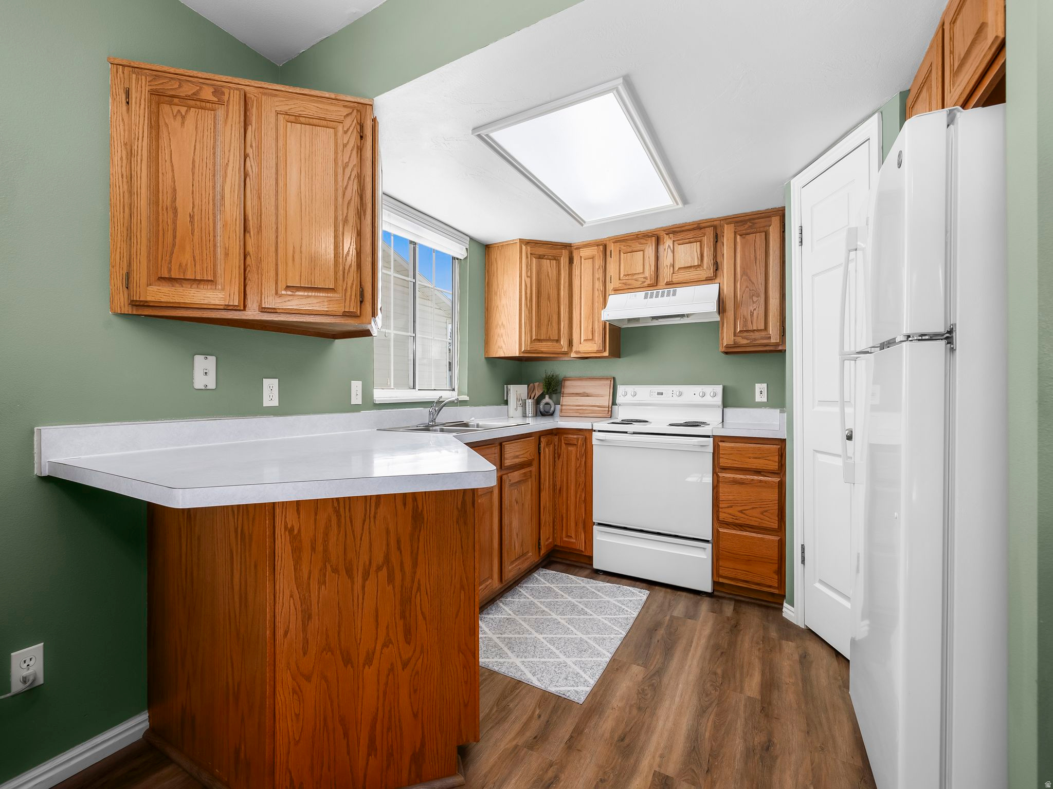 THE BOULEVARD CONDO - Residential