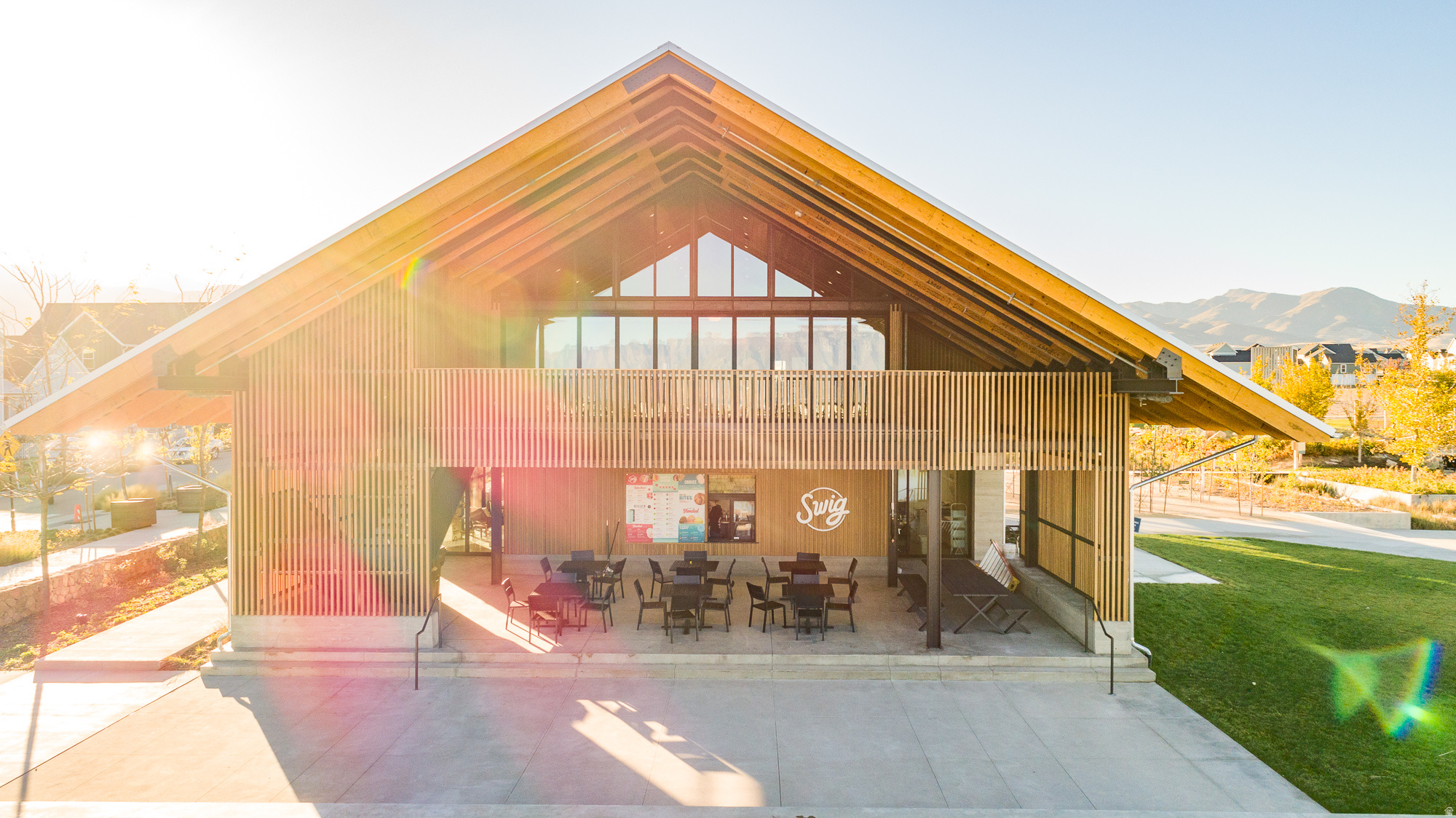 DAYBREAK - Residential