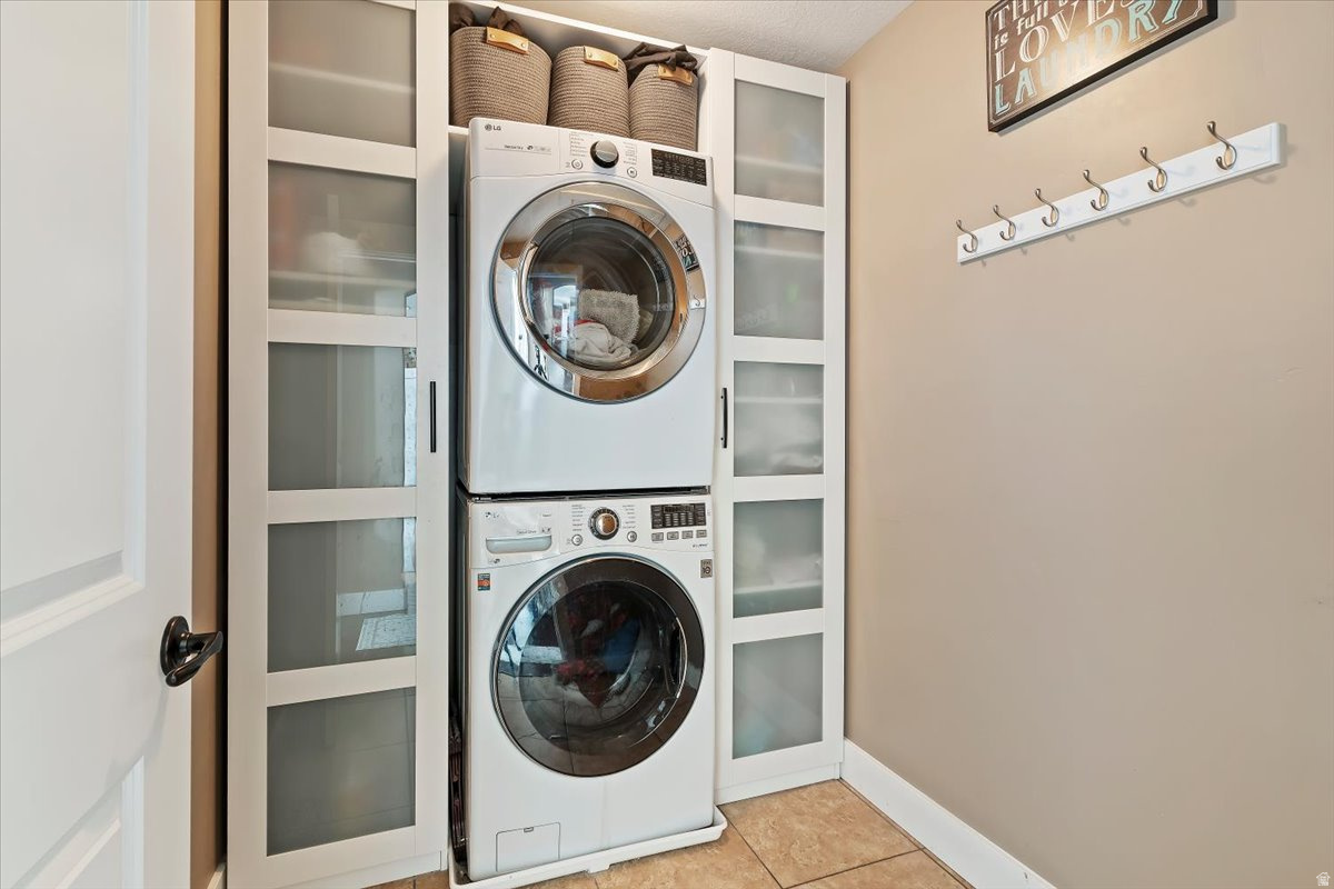 DIAMOND SUMMIT UNIT 1 - Residential