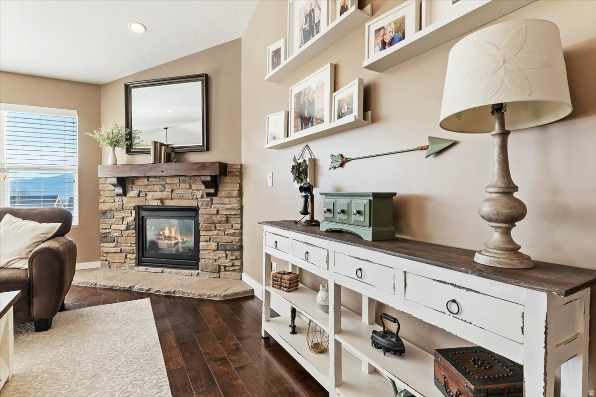 DIAMOND SUMMIT UNIT 1 - Residential