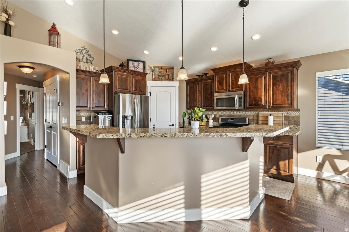 DIAMOND SUMMIT UNIT 1 - Residential