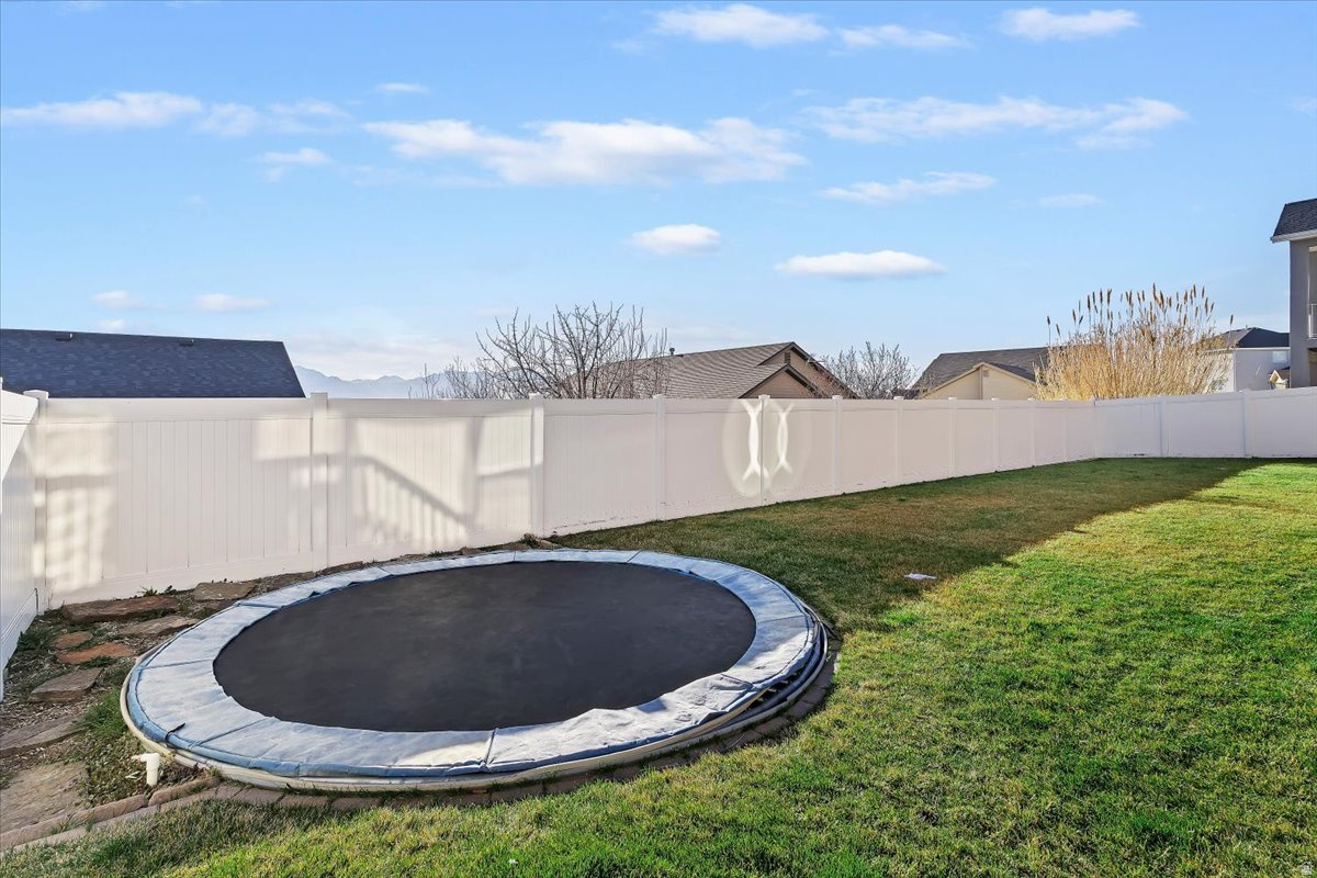 DIAMOND SUMMIT UNIT 1 - Residential