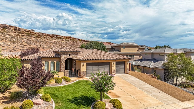 2745 E RASMUSSEN DR