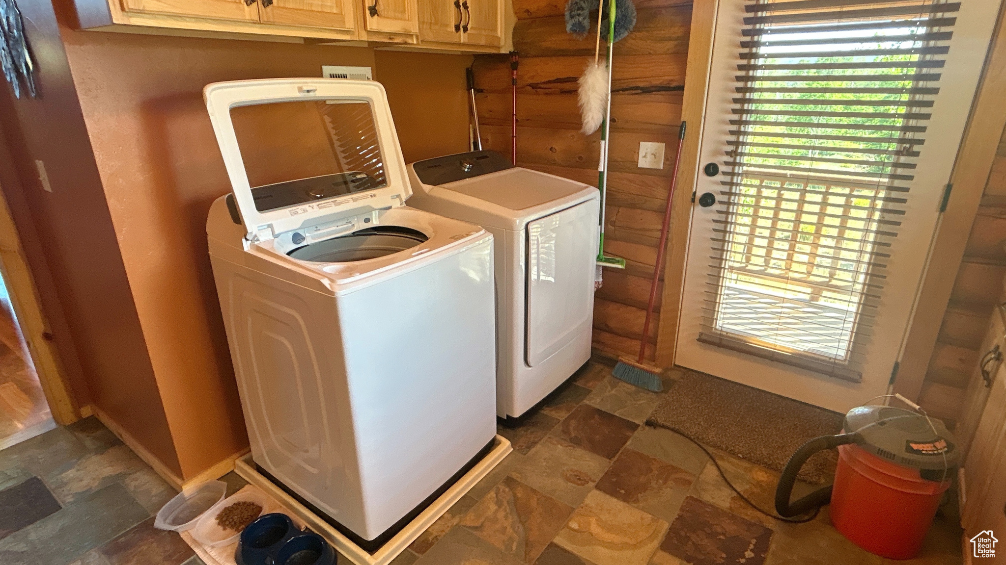 EAGLE ESTS - Residential