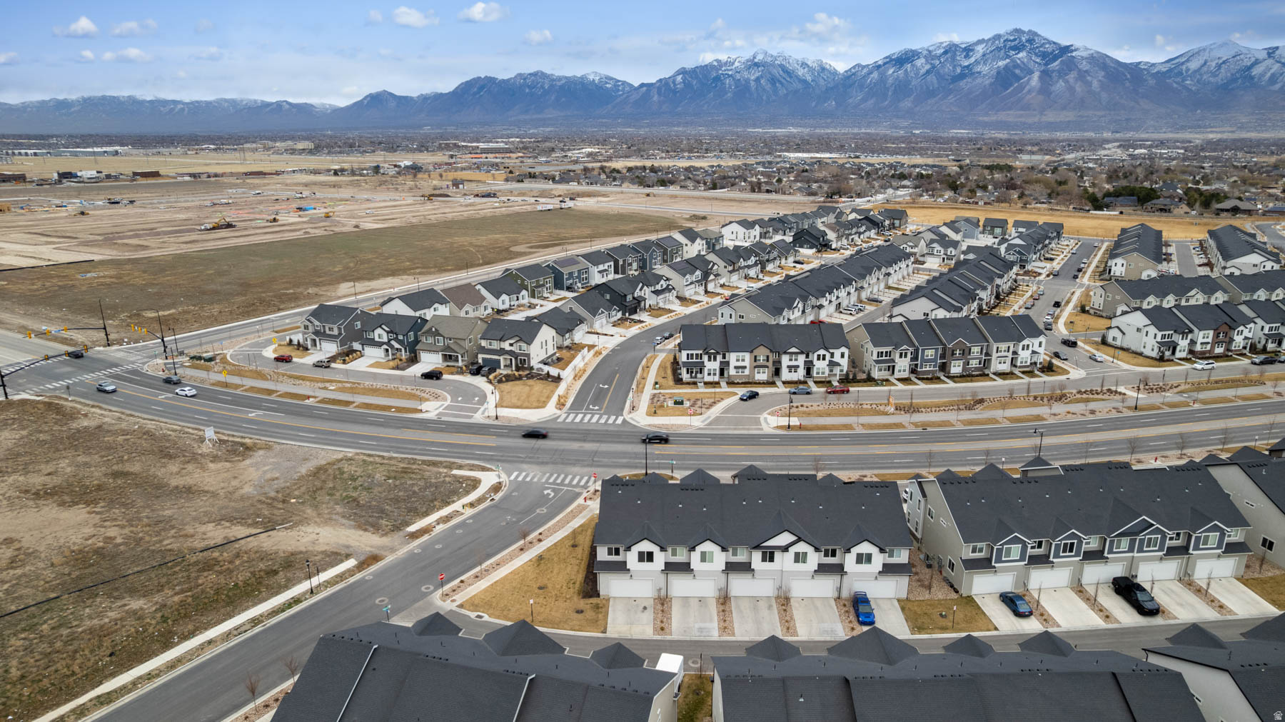 MOUNTAIN RIDGE - Residential