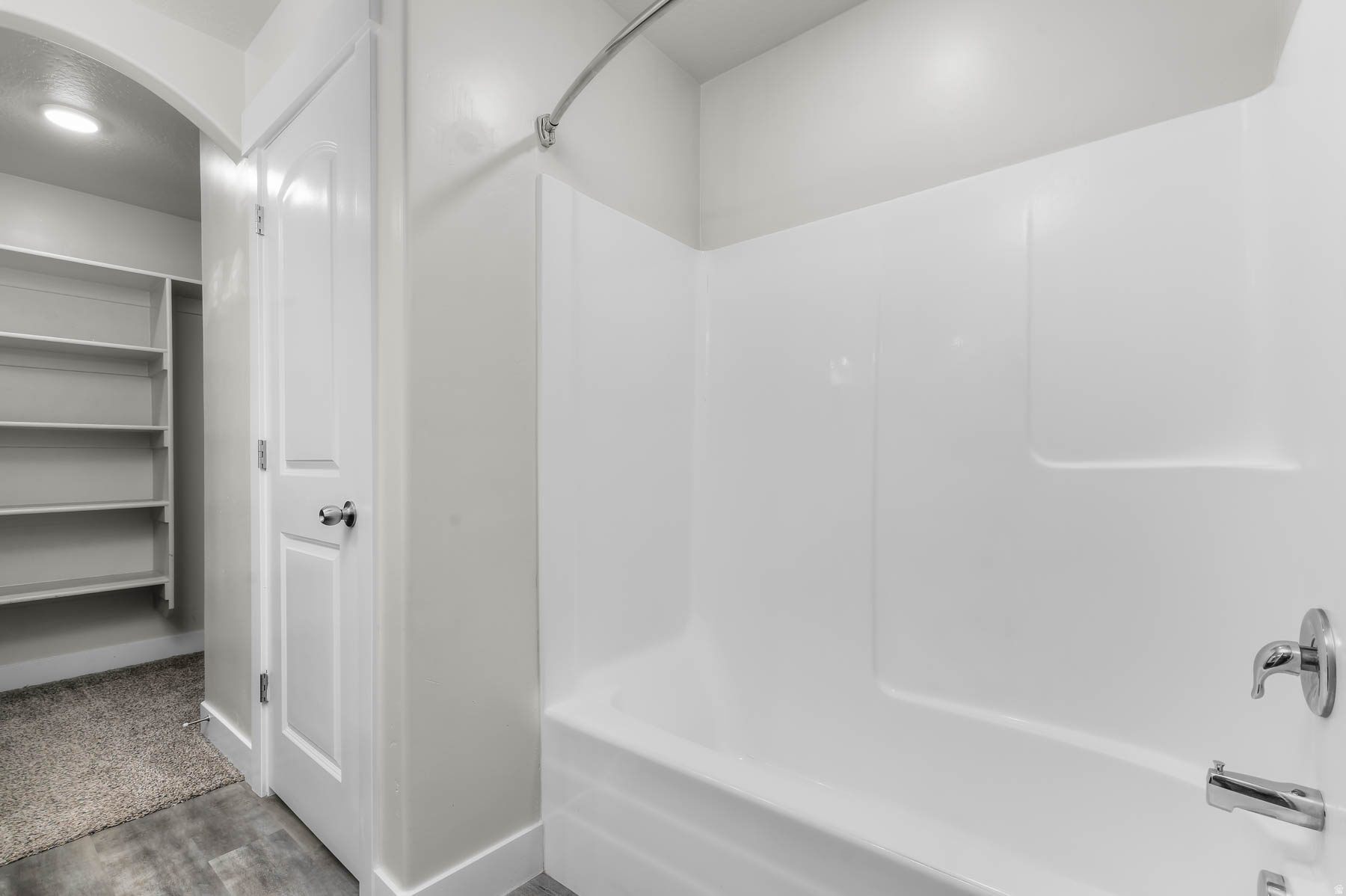 MOUNTAIN RIDGE - Residential