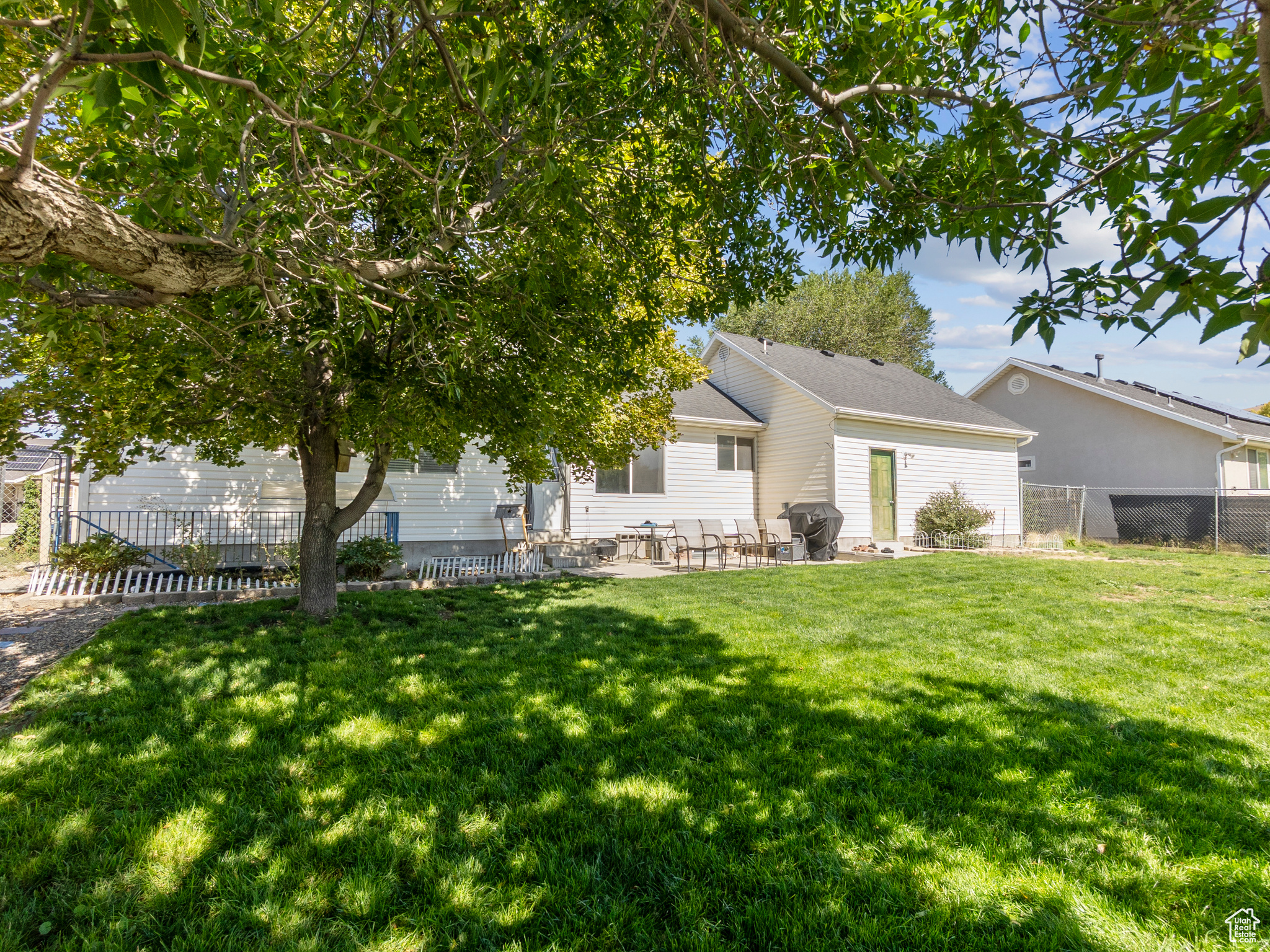 EAGLE POINT - Residential
