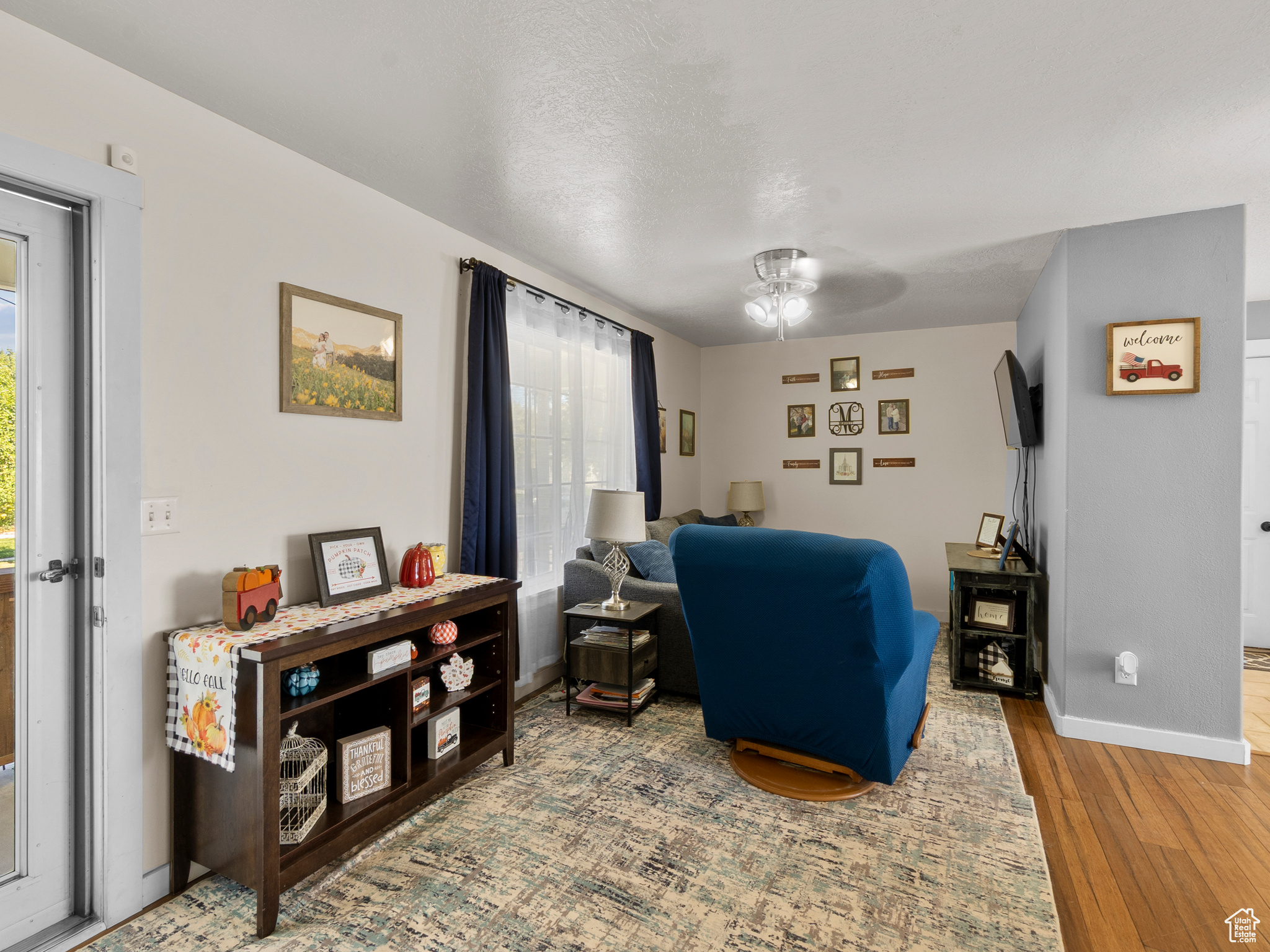 EAGLE POINT - Residential