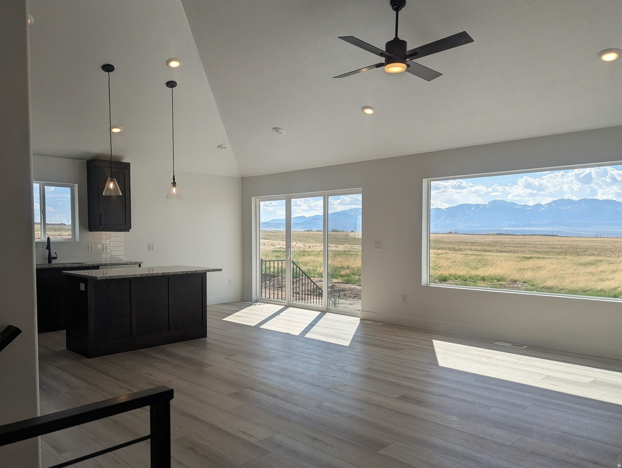 OVERLAKE ESTATES - Residential