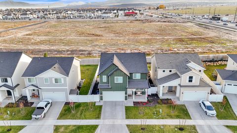 Tiny photo for 57 E PORTICO LN N, Saratoga Springs, UT 84045 (MLS # 2122324)