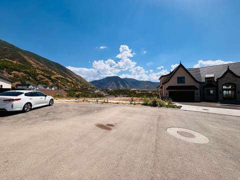 Photo of 3482 S COBBLESTONE CT #39, Mapleton, UT 84664 (MLS # 2179158)