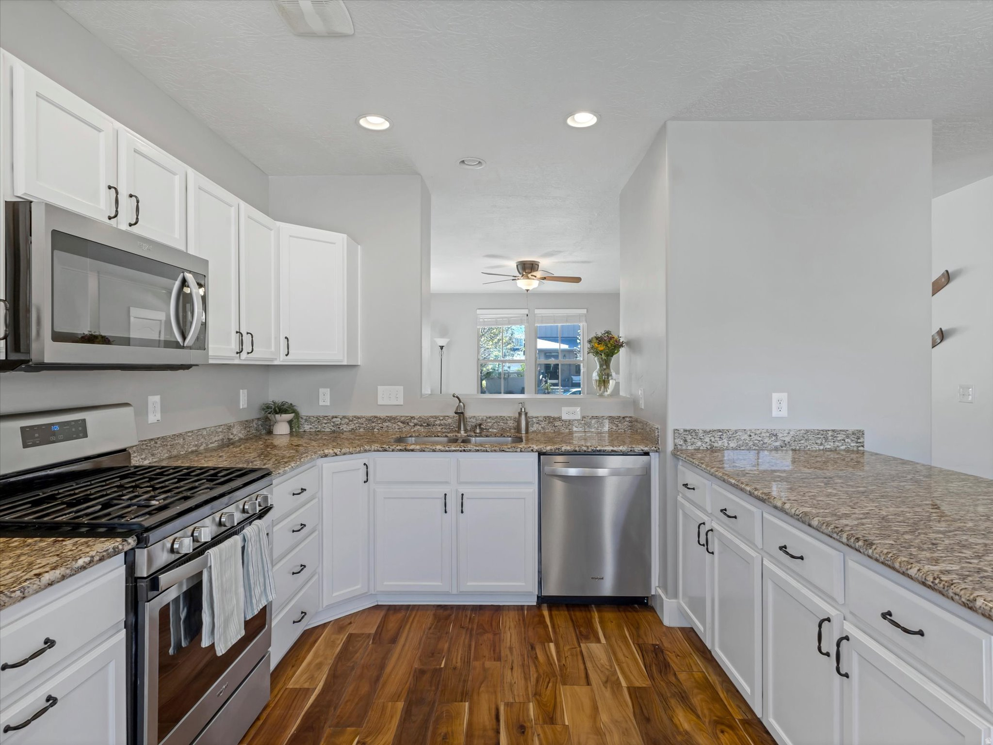 KENNECOTT - Residential