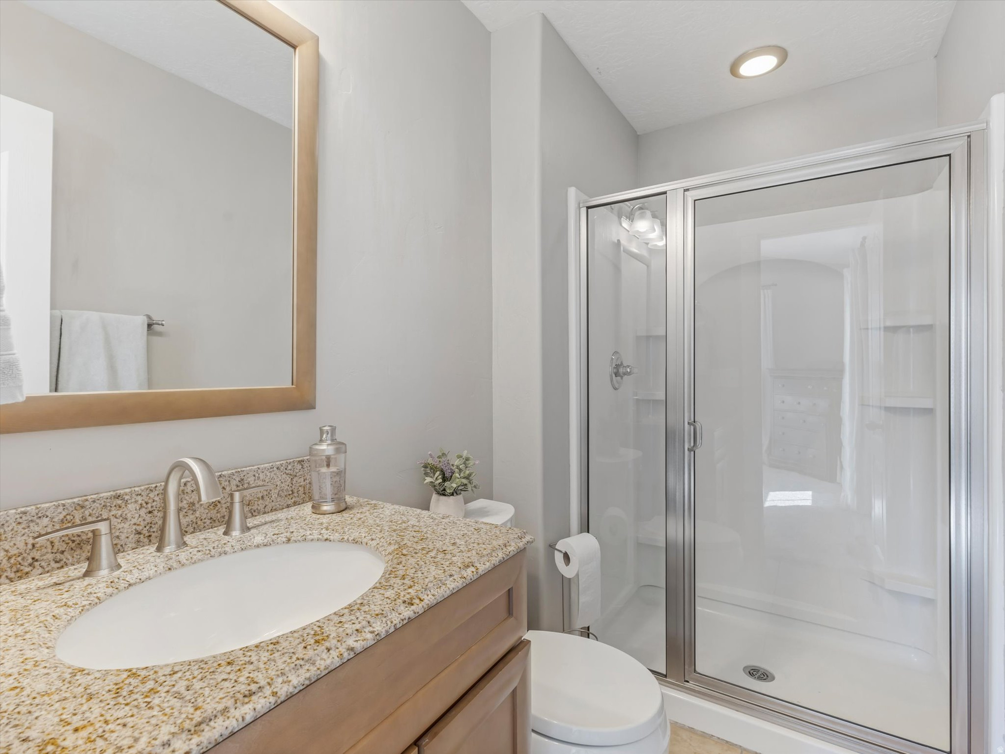 KENNECOTT - Residential