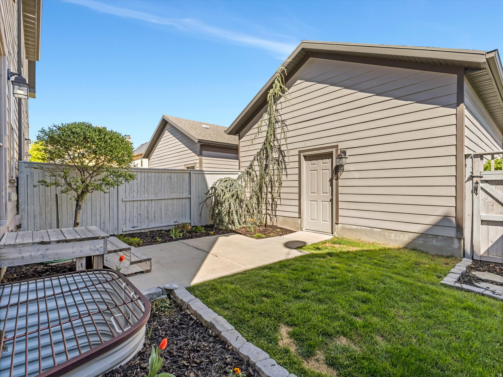 KENNECOTT - Residential