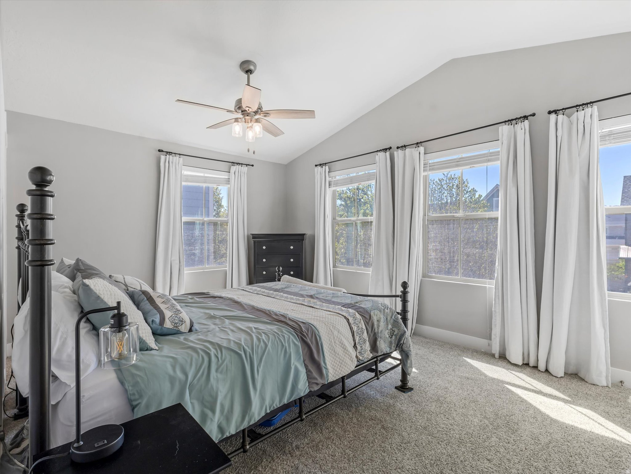 KENNECOTT - Residential