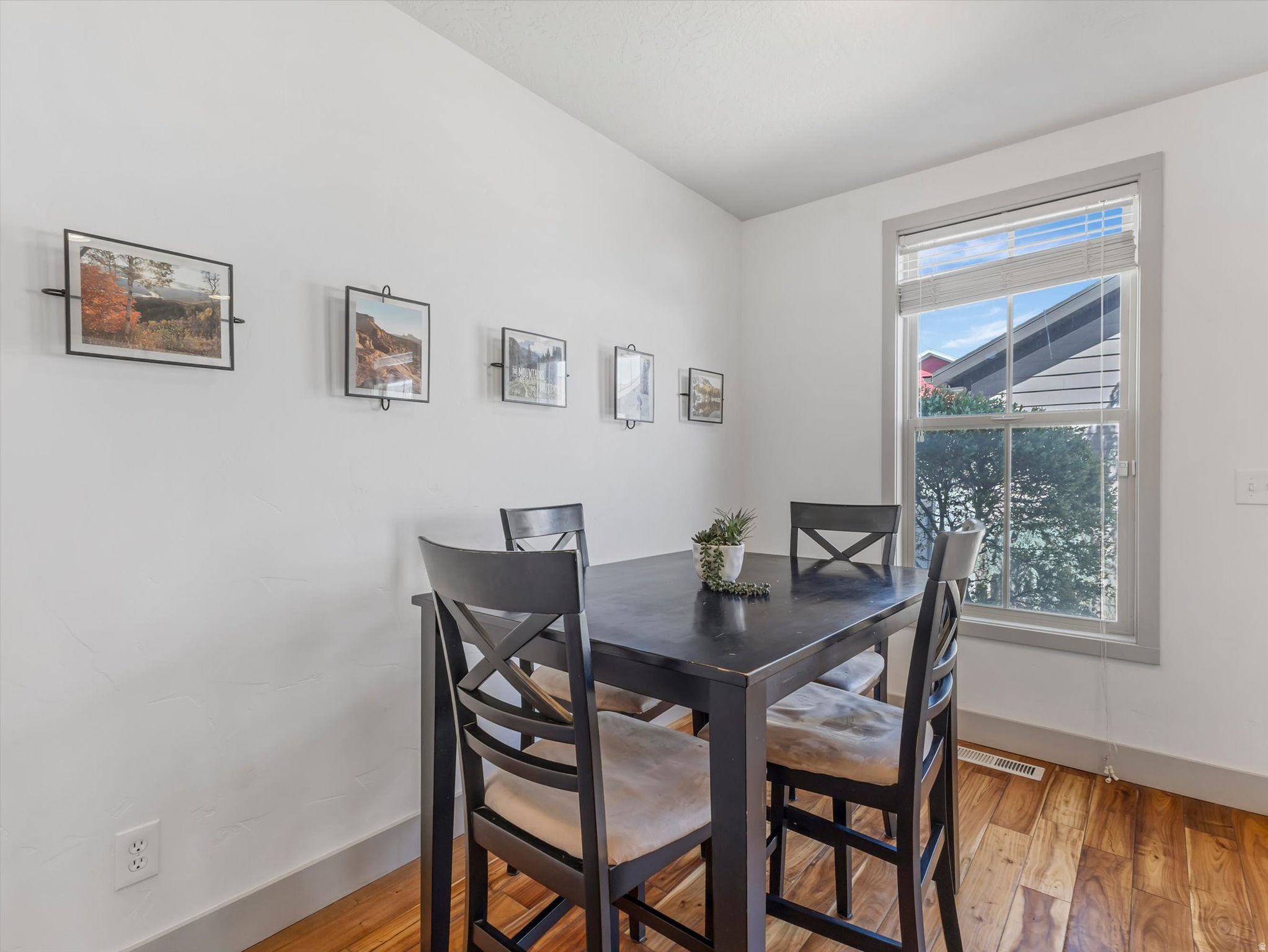 KENNECOTT - Residential