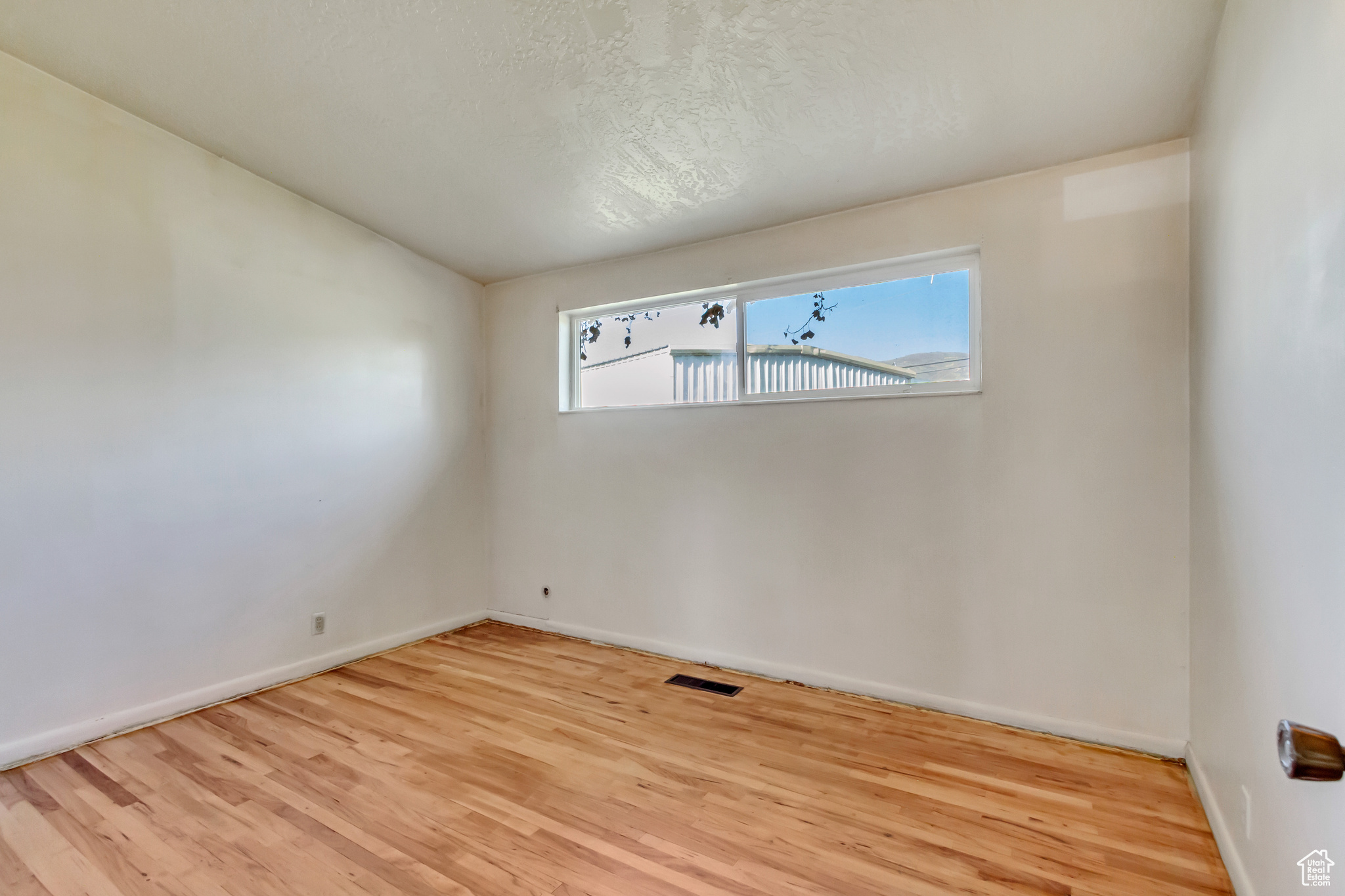397 S 285 Cir, Bountiful, Utah image 9