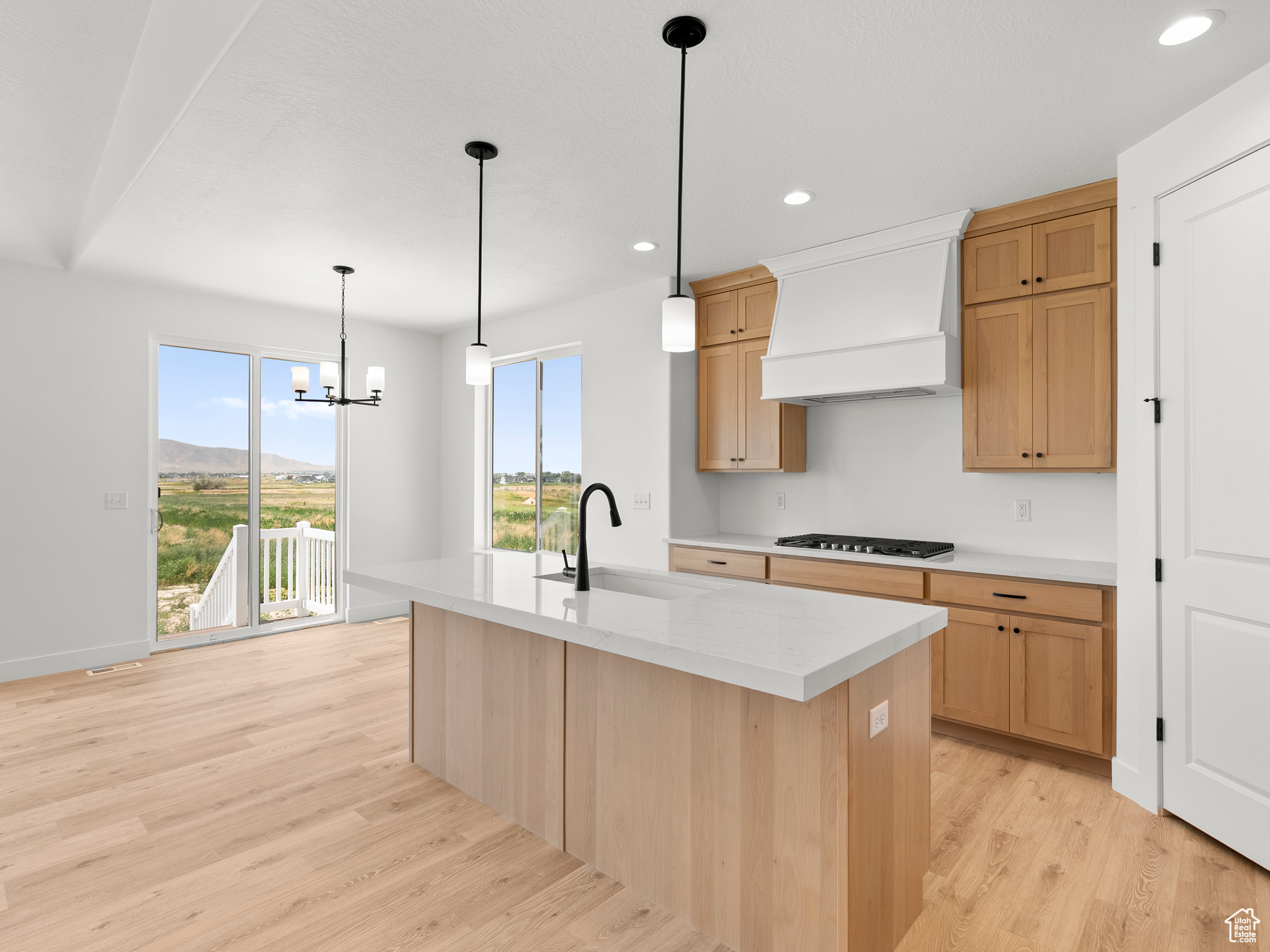 MOONLIGHT VILLAGE - Residential