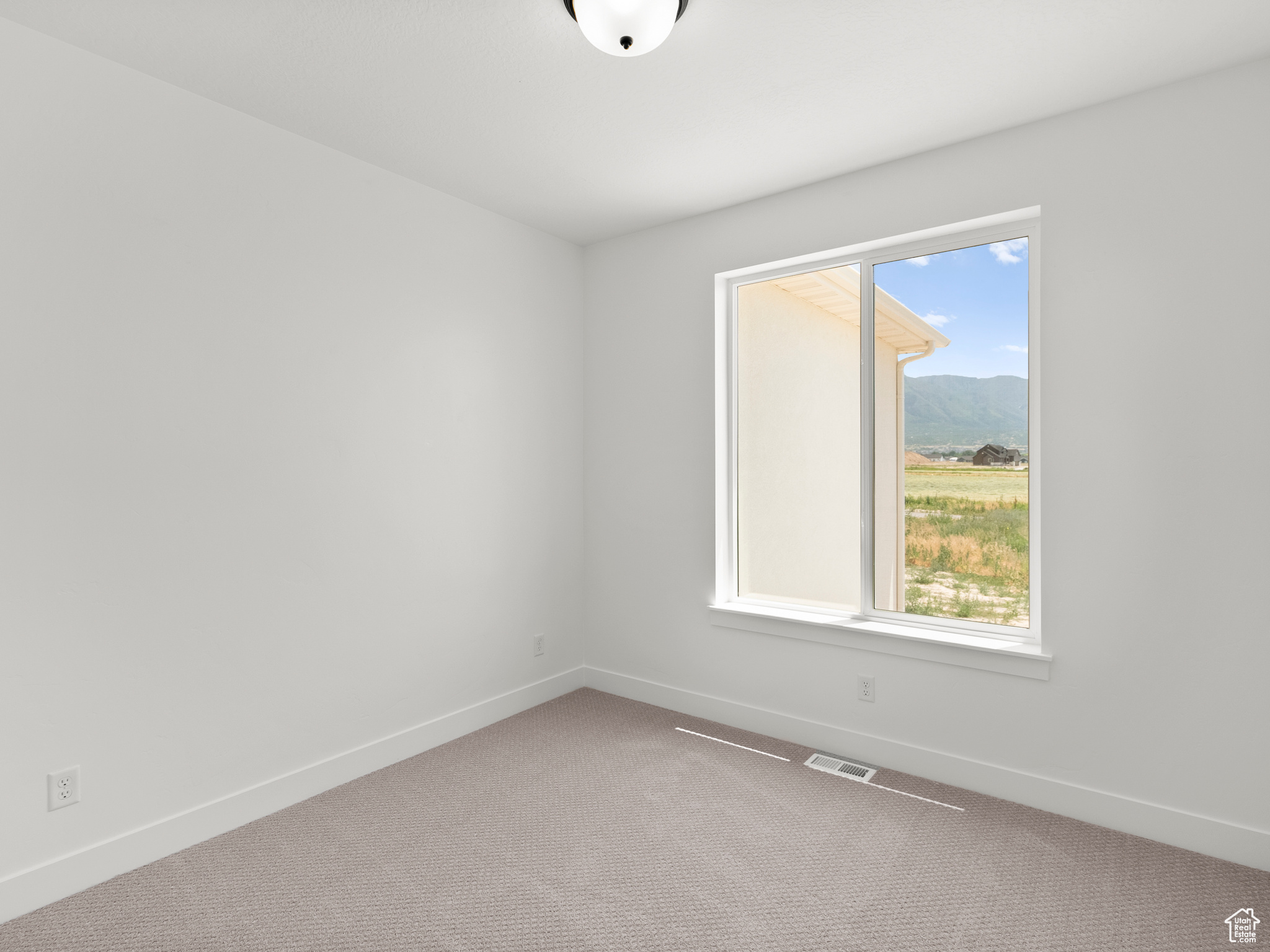 MOONLIGHT VILLAGE - Residential