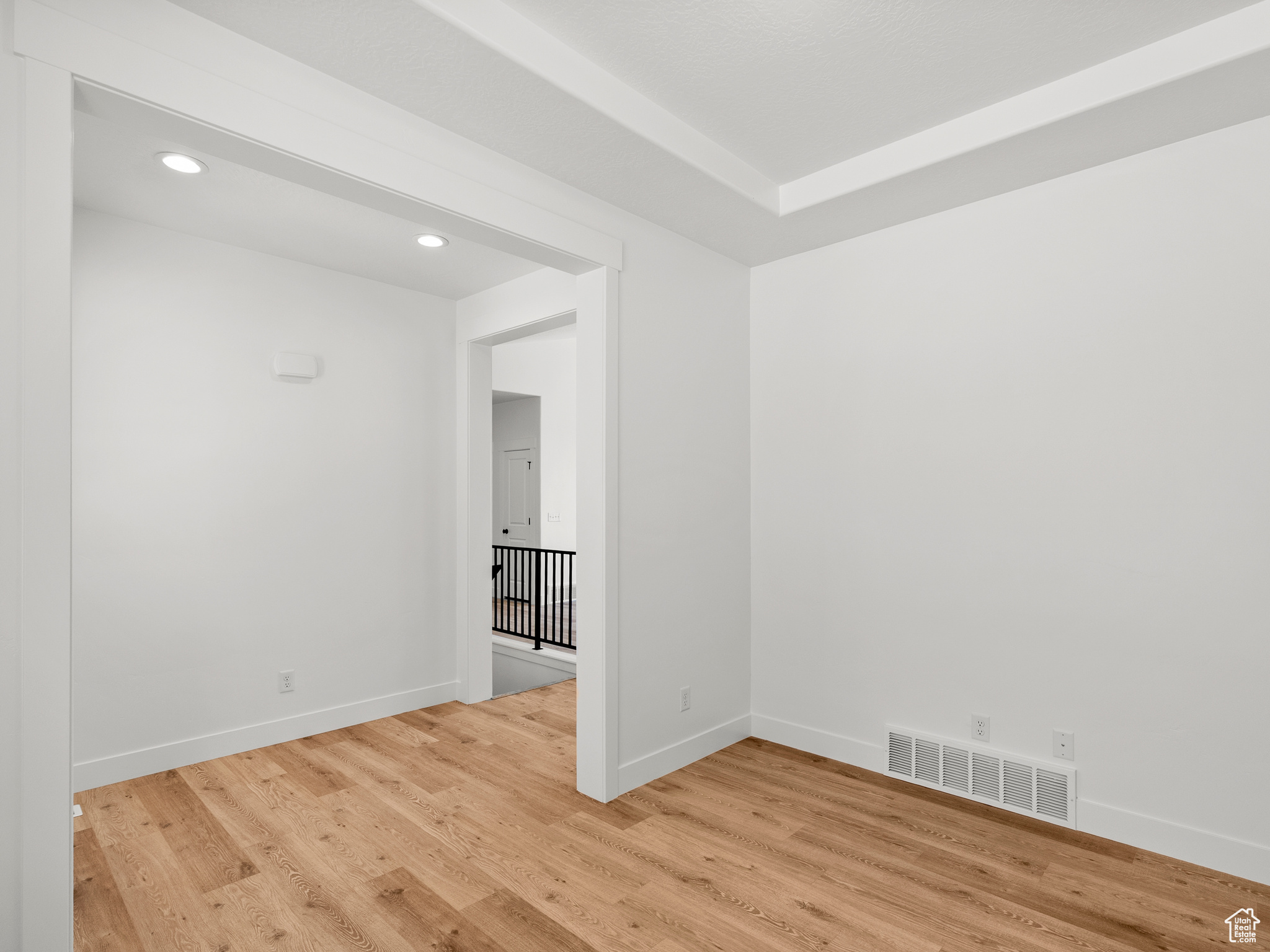 MOONLIGHT VILLAGE - Residential